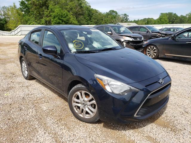 Toyota Scion ia (2016)