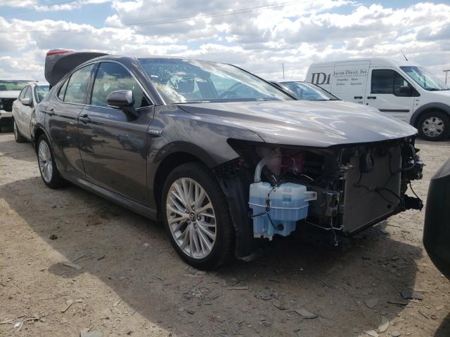 Toyota Camry hybr (2018)