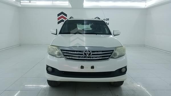 Toyota Fortuner (2012)