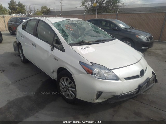 Toyota Prius plug-in (2013)