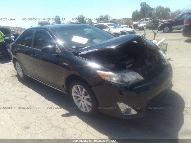 Toyota Camry hybrid (2012)