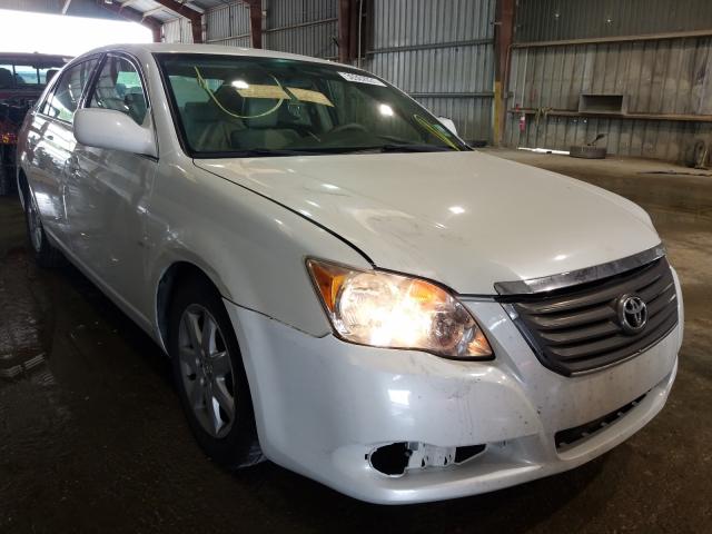 Toyota Avalon xl (2010)