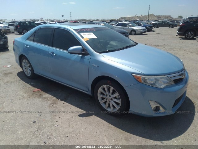 Toyota Camry hybrid (2012)