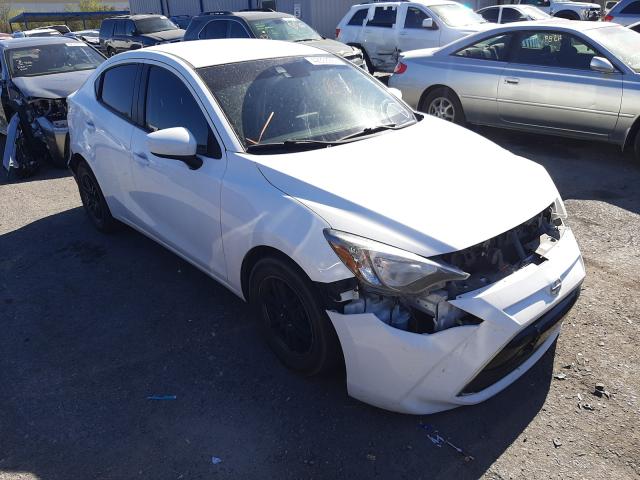 Toyota Scion ia (2016)