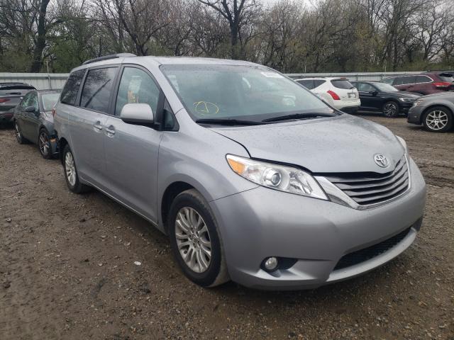 Toyota Sienna xle (2016)