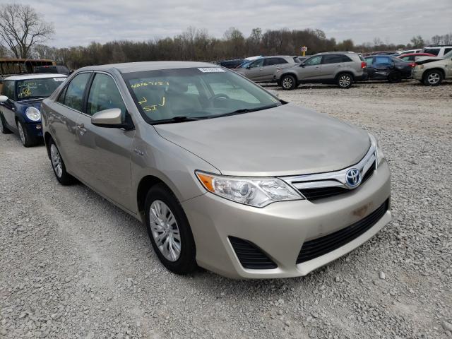 Toyota Camry hybr (2013)