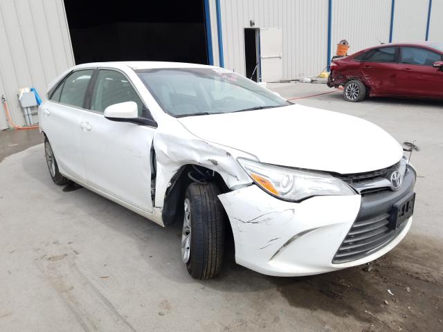 Toyota Camry le (2016)