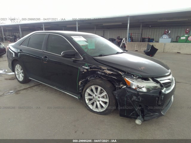 Toyota Camry hybrid (2014)