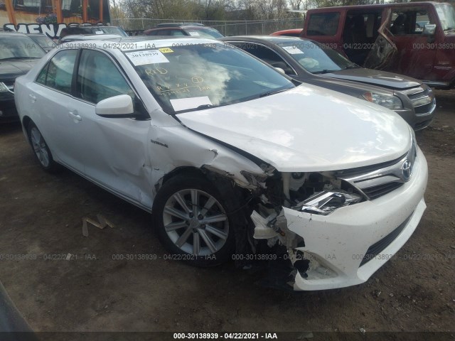 Toyota Camry hybrid (2012)