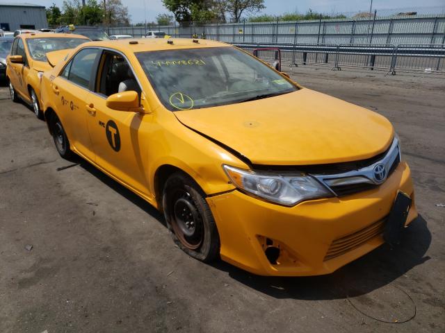 Toyota Camry hybr (2012)