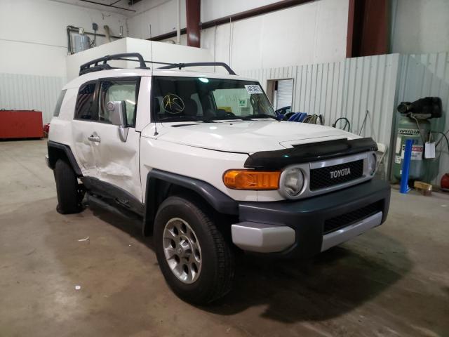 Toyota Fj cruiser (2012)