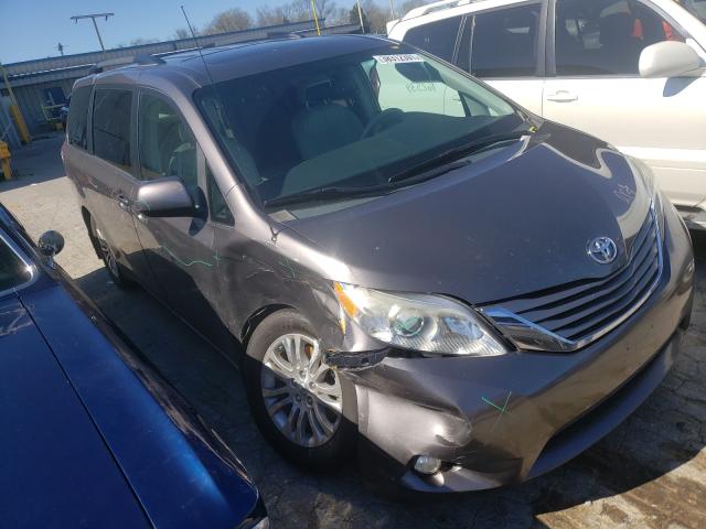 Toyota Sienna xle (2012)