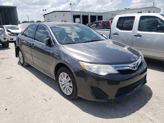 Toyota Camry hybr (2014)