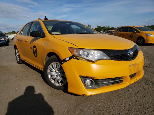 Toyota Camry hybr (2014)