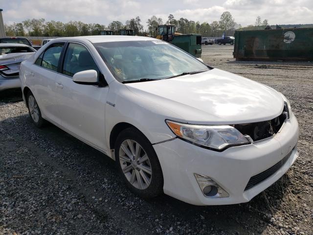 Toyota Camry hybr (2014)