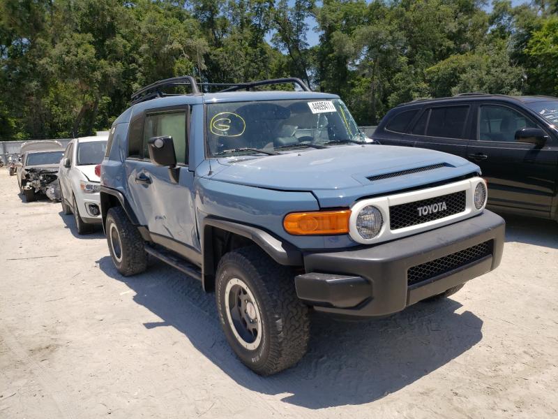 Toyota Fj cruiser (2014)