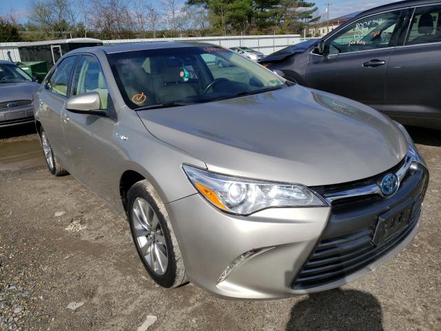 Toyota Camry hybr (2016)