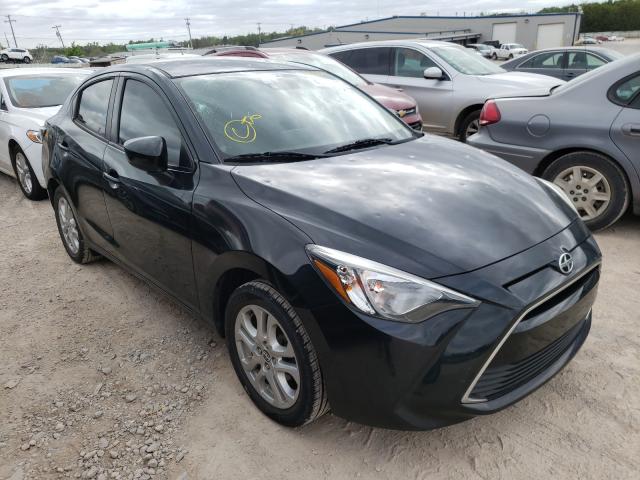 Toyota Scion ia (2016)