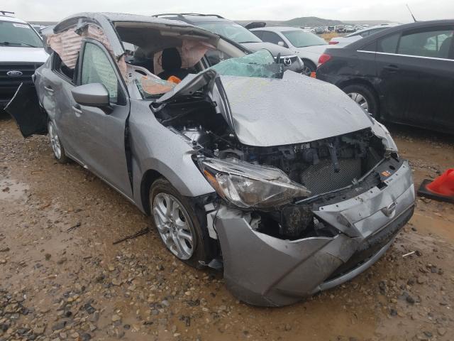 Toyota Scion ia (2016)