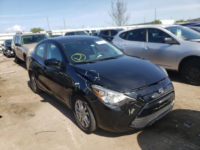 Toyota Scion ia (2016)