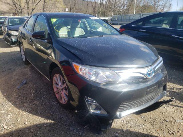 Toyota Camry hybr (2012)
