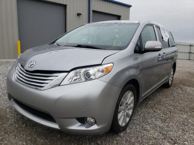 Toyota Sienna xle (2013)