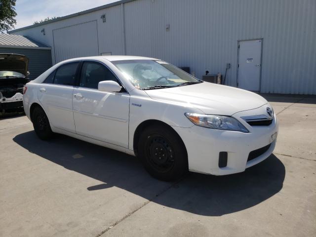 Toyota Camry hybr (2010)