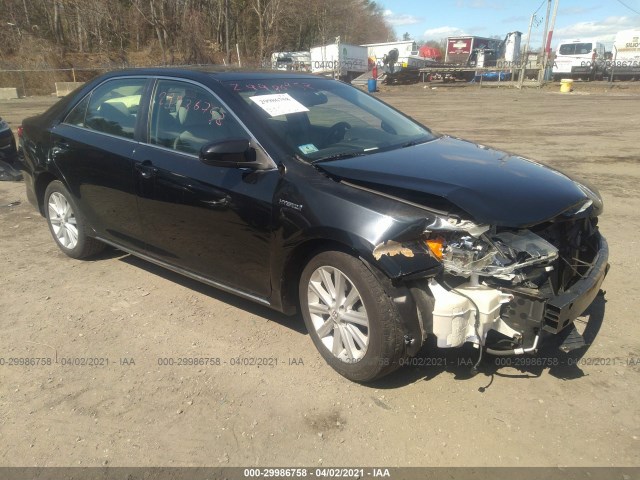 Toyota Camry hybrid (2012)