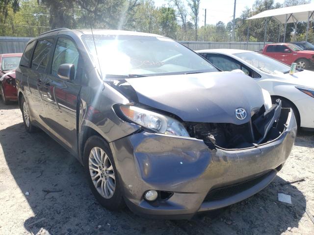Toyota Sienna xle (2014)