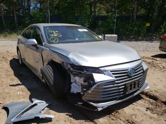 Toyota Avalon lim (2021)