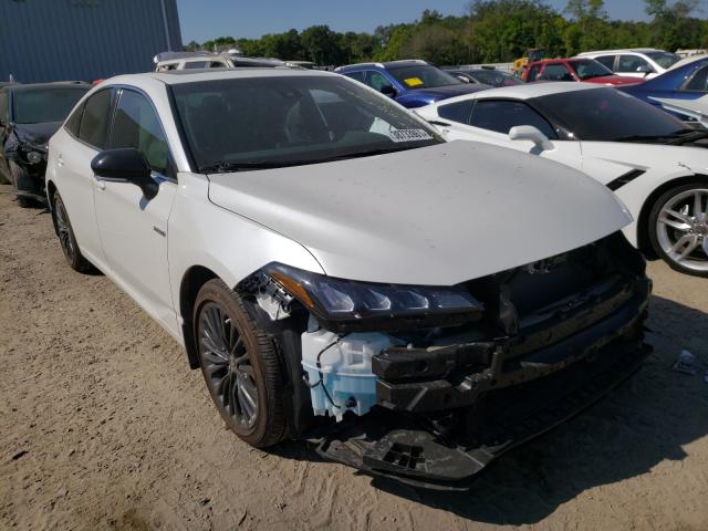Toyota Avalon xse (2021)