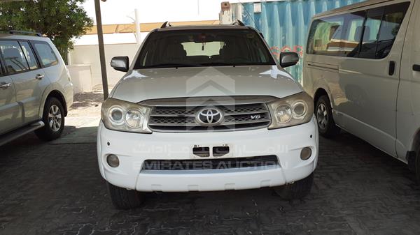 Toyota Fortuner (2011)