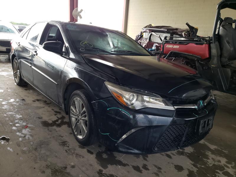 Toyota Camry hybr (2015)