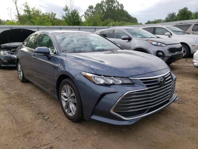 Toyota Avalon xle (2020)