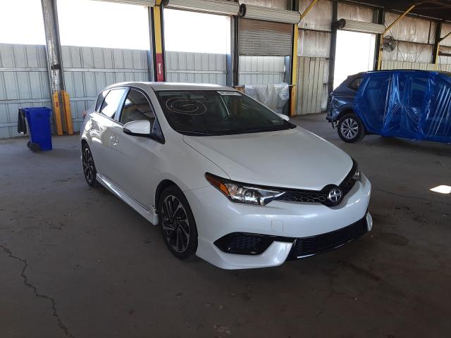 Toyota Scion im (2016)