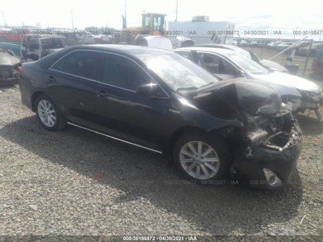 Toyota Camry hybrid (2012)