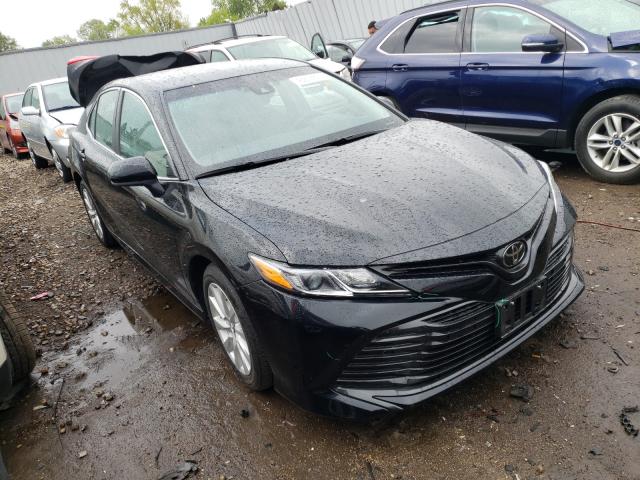 Toyota Camry le a (2018)