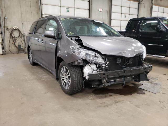 Toyota Sienna xle (2018)