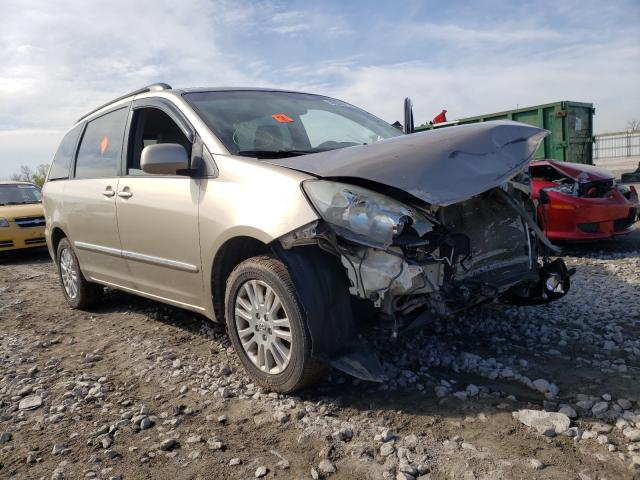Toyota Sienna xle (2010)