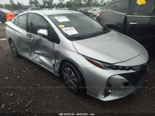 Toyota Prius prime (2020)