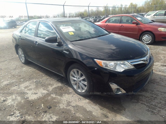 Toyota Camry hybrid (2012)