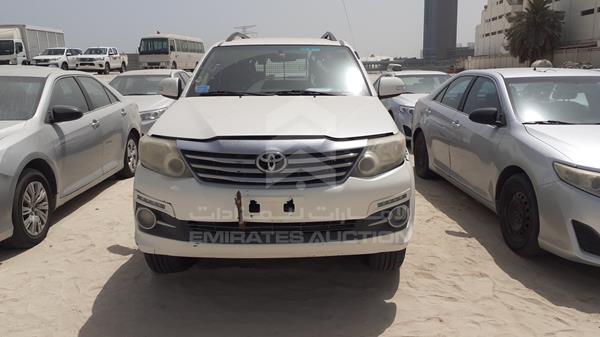 Toyota Fortuner (2015)