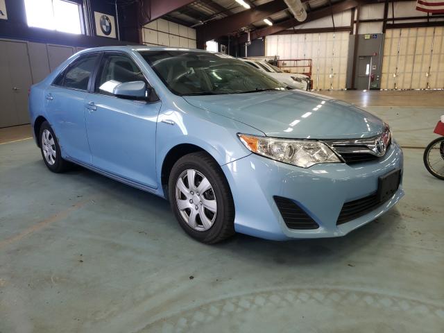 Toyota Camry hybr (2013)