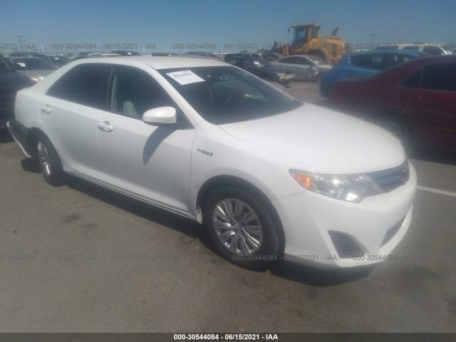 Toyota Camry hybr (2014)
