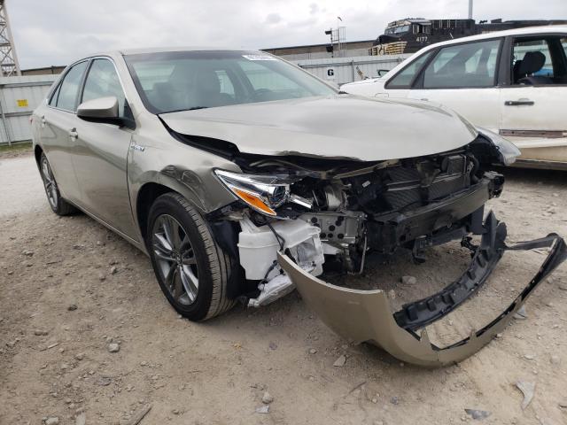 Toyota Camry hybr (2015)