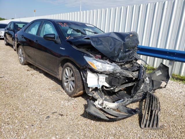 Toyota Camry hybr (2015)