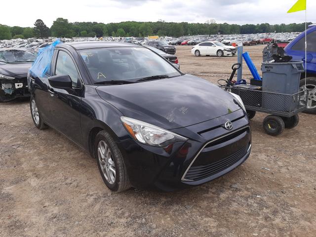 Toyota Scion ia (2016)