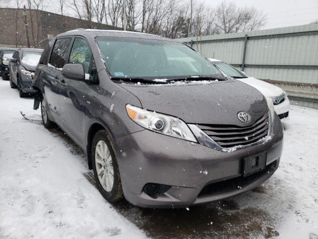 Toyota Sienna le (2017)