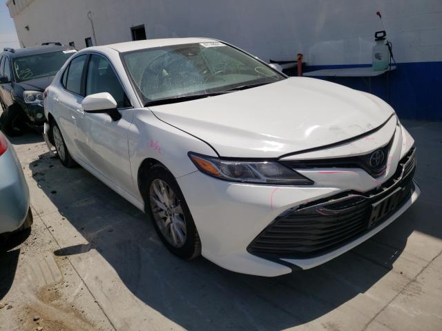 Toyota Camry le a (2019)