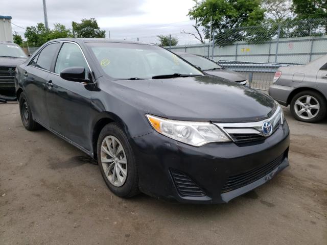 Toyota Camry hybr (2013)